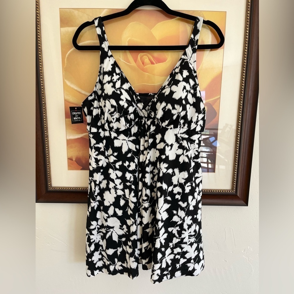 Swim Solutions Black and White Floral Tank Top
